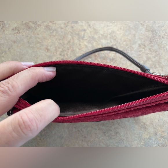 NWT Red and chestnut Coach vintage wristlet/wallet signature - Picture 4 of 8